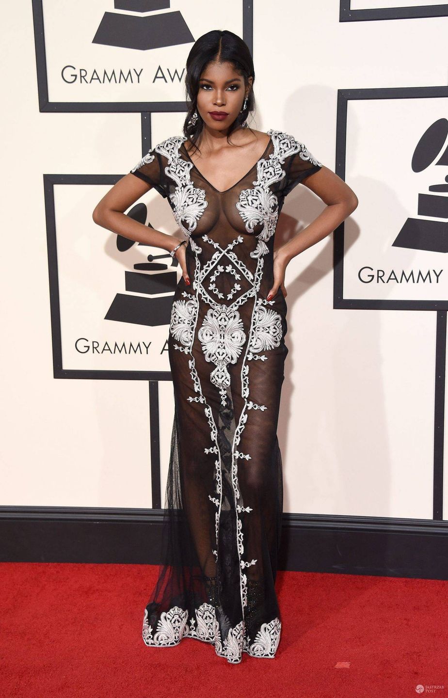Diamond White - Grammy 2016