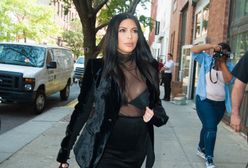 Kim Kardashian: każda okazja jest dobra, by odsłonić trochę ciała
