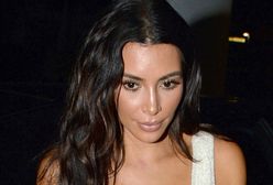 Kim Kardashian znów kusi wdziękami!
