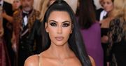 Kim Kardashian i siostry na Met Gali. One wiedzą, jak podkreślić swoje wdzięki