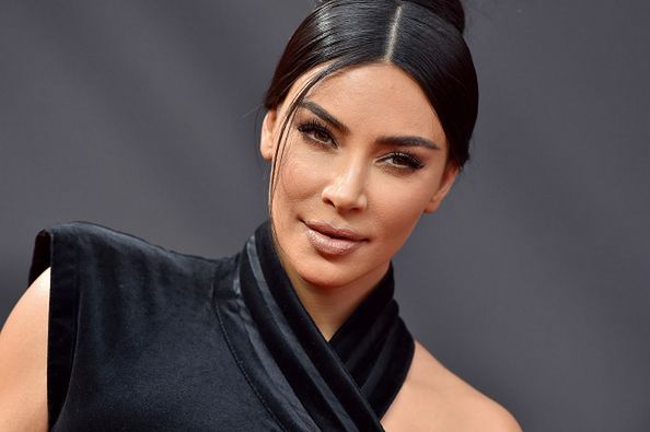 Kim Kardashian pokazała stare zdjęcie. Teraz po ormiańskich rysach nie ma śladu
