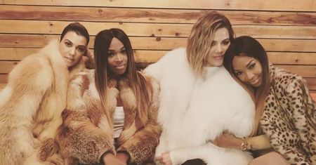 Kardashianki wywołały furię internautów. Poszło o to zdjęcie