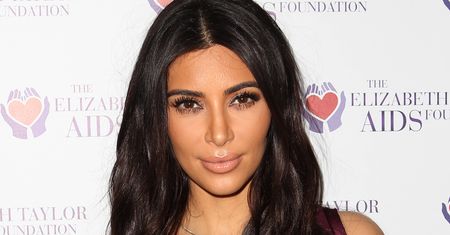 Kim Kardashian znów flirtuje z blondem. Wielki powrót ombre?