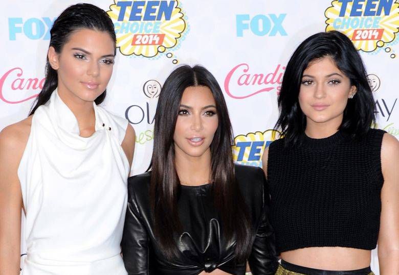 Kim Kardashian, Kendall Jenner i Kylie Jenner na jednej imprezie! Wszystkie w bardzo drogich markach. Która wyglądała najlepiej?