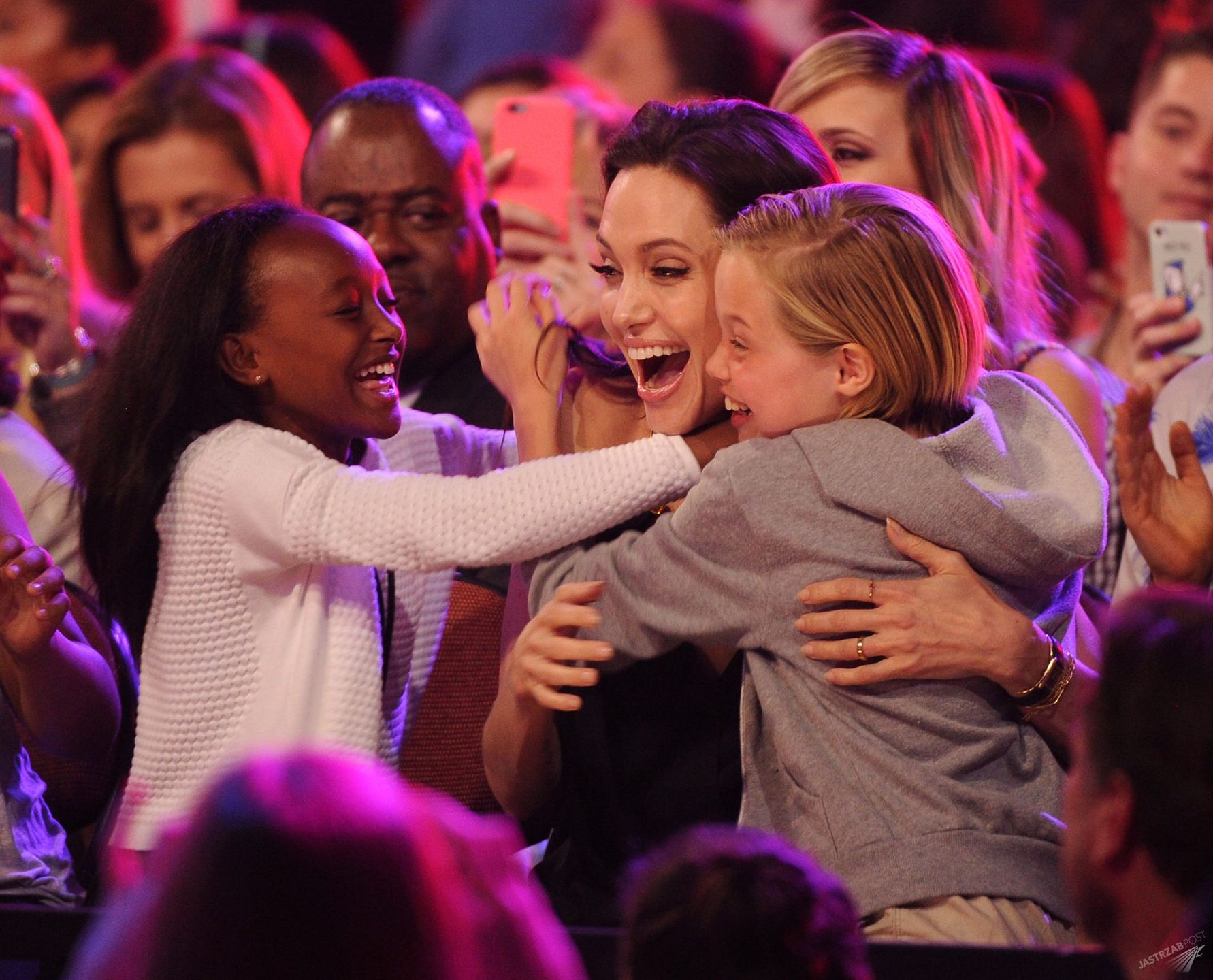 Angelina Jolie z Zaharą i Shiloh