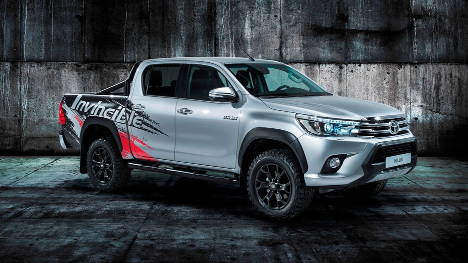 Toyota Hilux Invicible 50