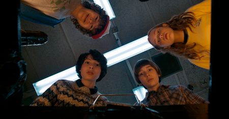 "Stranger Things": ekipa hitu wraca na plan. Trzeci sezon już w produkcji