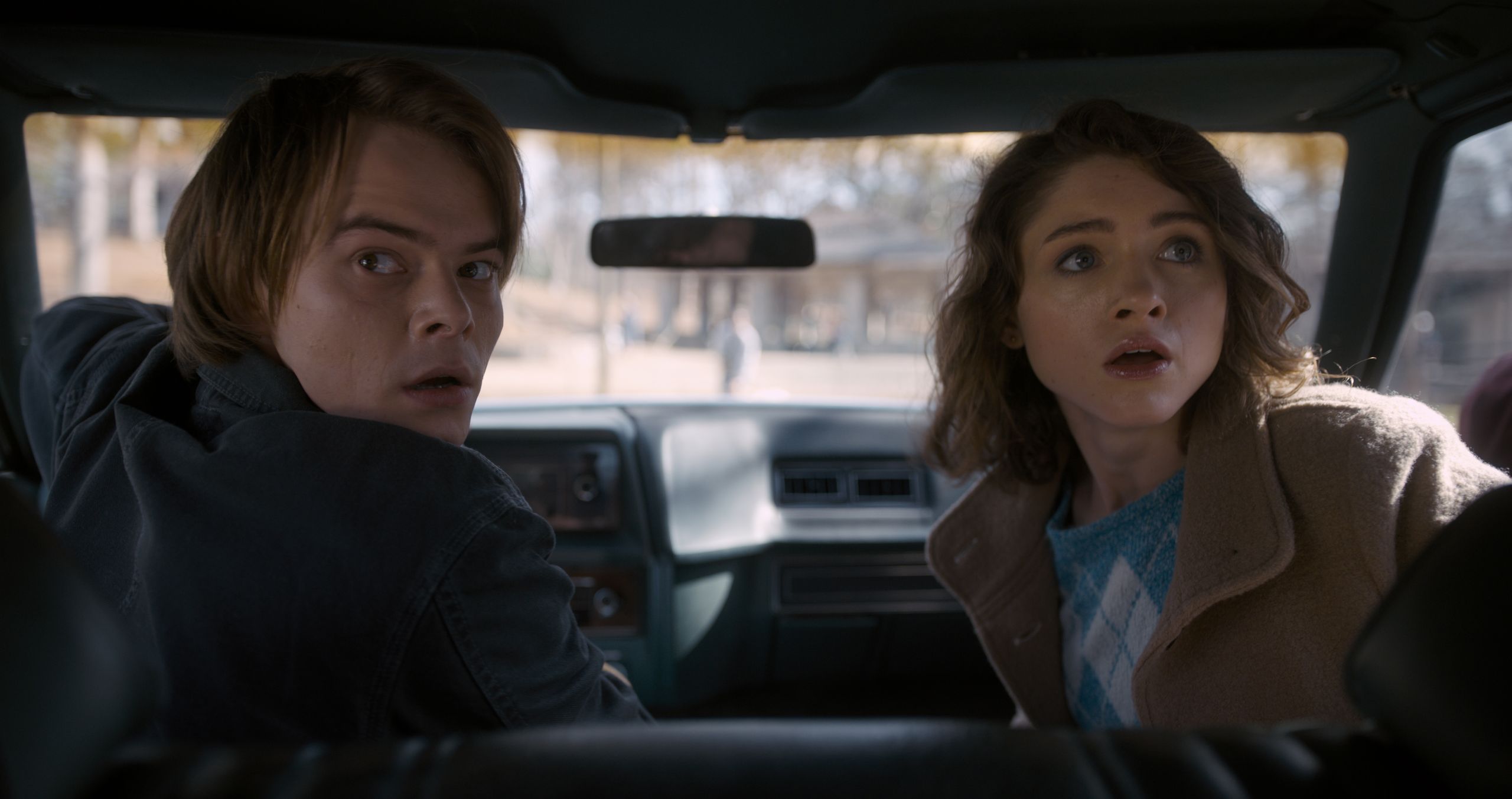 Aktor z "Stranger Things" ma na sobie koszulkę z godłem Polski.