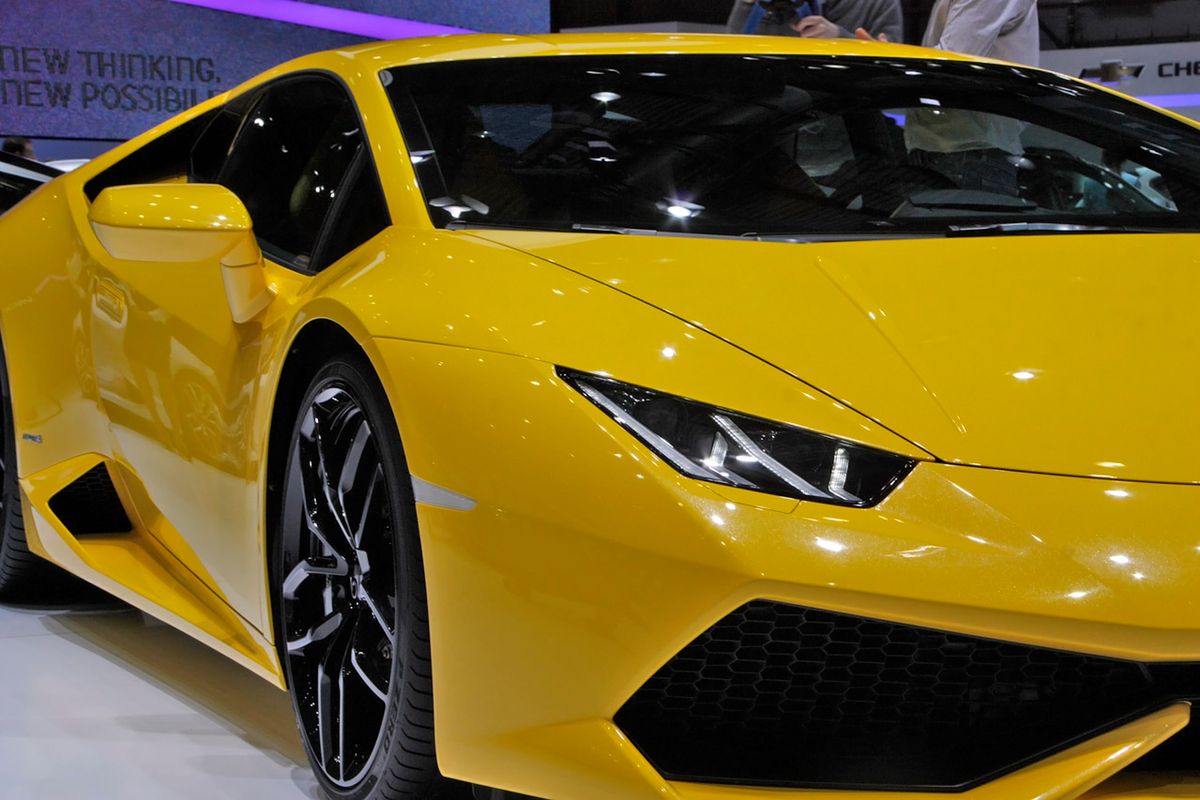 Lamborghini Huracán warte prawie milion zł wystawione na sprzedaż za... 5 dolarów