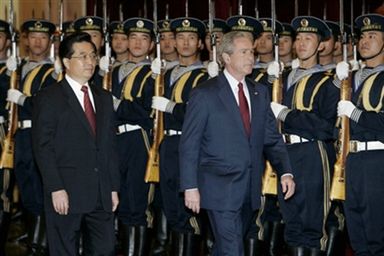 Bush w Chinach