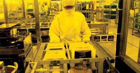 Samsung: 10-minutowa awaria zasilania, miliony dolarów strat