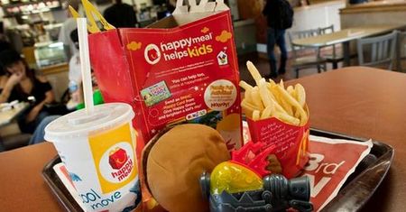 Zabawki z McDonald's są już nudne? Czas na stoliki z NFC!