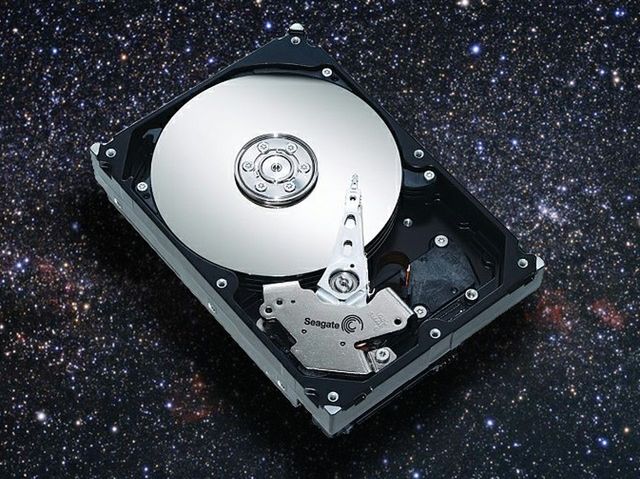 Seagate świętuje sprzedaż dwumiliardowego dysku