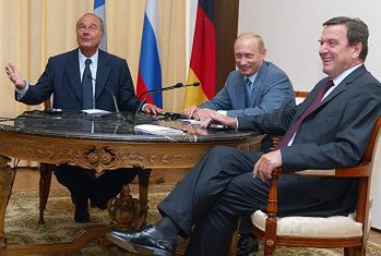 Czeczenia i francuscy zakładnicy tematami rozmów Putina, Chiraca i Schroedera