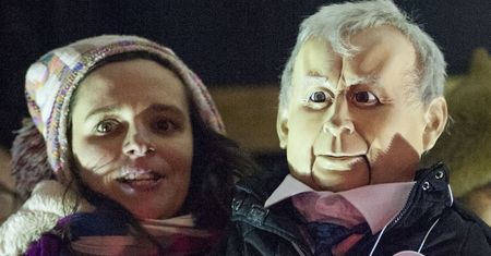 Klaudia Jachira znów budzi kontrowersje. Pozowała przed pomnikiem Armii Krajowej