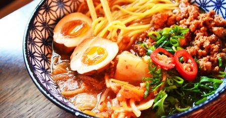 Kawałek Japonii nad Motławą. Sprawdziliśmy, jak smakuje ramen w Słonym Spichlerzu