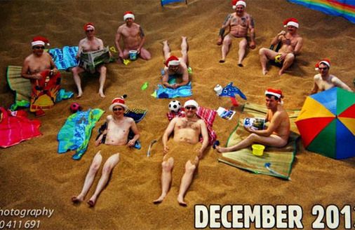 Ksiądz rozbiera się dla pieniędzy