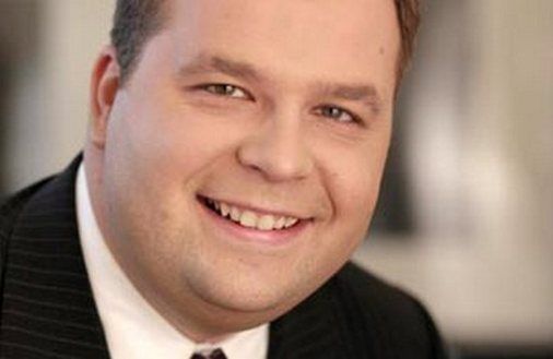 Sebastian Mikosz za sterami LOT