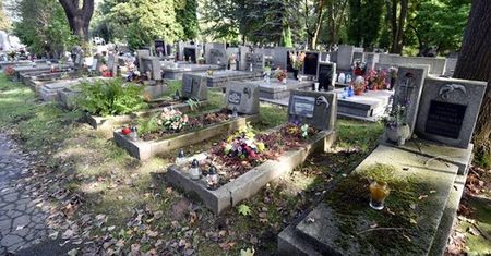 Grobami nie można handlować. Naczelny Sąd Administracyjny wydał w tej sprawie wyrok