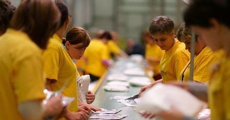 Problemy InPostu z dostarczaniem przesyłek. Klienci szukają swoich paczek