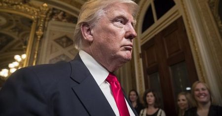 Spadł kurs dolara. Inwestorzy obawiają się protekcjonizmu Trumpa