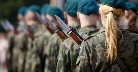 Niech US Army uczy się od polskiego wojska. Poznaj historie dziewczyn z pierwszej linii frontu
