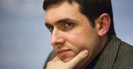 Kontenery srebra, kilogramy złota do opłacenia akcji MSW i zlecenie na Michnika. Oto największa afera z udziałem służb