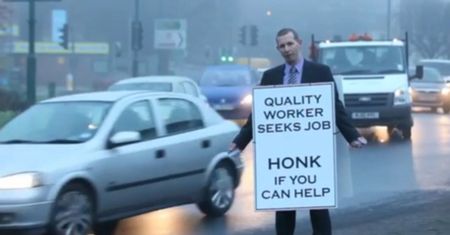 "Zatrąb, jeśli możesz pomóc"