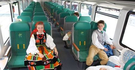 Tani pociąg do Krakowa i Gdańska. Koleje Mazowieckie zawalczą z Polskim Busem i Intercity?