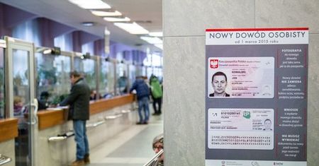 Ministerstwo Cyfryzacji uruchamia system mID. W tym mobilny dowód osobisty