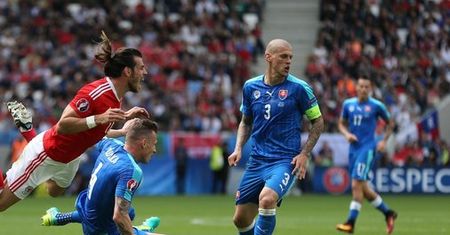 99 zł za głos Mateusza Borka. Klienci Ipli wściekli za jakość transmisji z Euro 2016, inni za darmo oglądają mecze na ZDF
