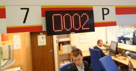 500 zł na dziecko. Pierwszy miesiąc programu "Rodzina 500 +" bez większych potknięć