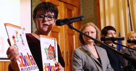 Nowe podręczniki. Podatnik sfinansuje rodzicom darmowe podręczniki