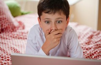 Ubezpieczenia szkolne: Polisa nie zwalnia szkoły z odpowiedzialności. Musi płacić