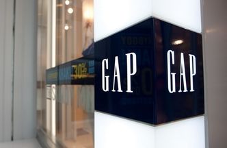 Odzieżowa sieć GAP będzie zamykać sklepy