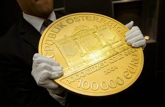 Jedna z największych monet świata przyjechała do Berlina