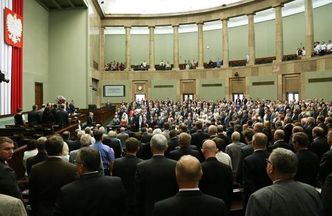 Sejm przyjął pakiet kolejkowy. Kolejki do lekarza będą krótsze?