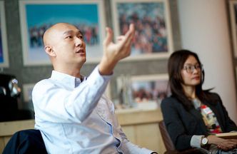 Poczucie niedocenienia w pracy to problem nie tylko Polaków