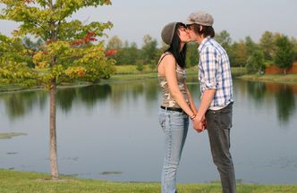Walentynki to w Polsce niezły biznes. Blisko połowa wyda na ten cel powyżej 100 zł