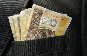 Jak bezpiecznie wybrać pożyczkę? Oto kilka wskazówek