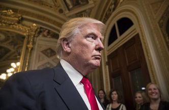 Spadł kurs dolara. Inwestorzy obawiają się protekcjonizmu Trumpa