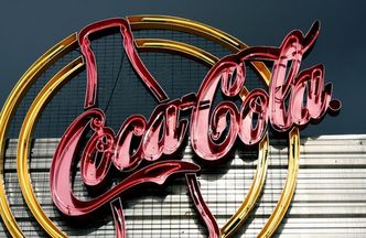 Coca-Cola i Red Bull chcą ograniczyć cukier w swoich produktach