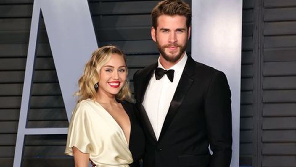 Liam Hemsworth został upokorzony przez Miley Cyrus? Kulisy rozstania słynnej pary