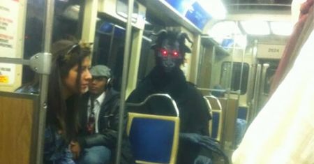 Metro to podziemne miasto. Zobacz najdziwniejszych "mieszkańców"