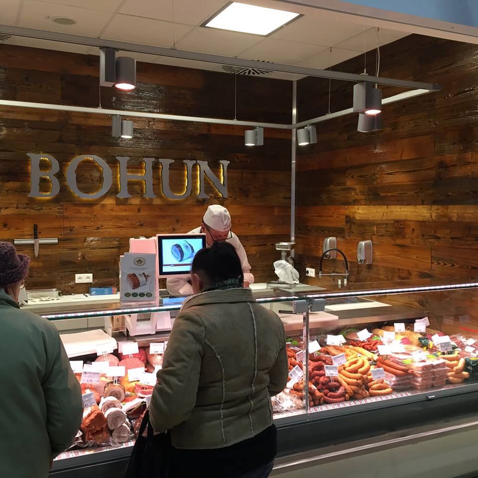 Jedno ze stoisk z produktami Bohuna (fot. z profilu FB firmy)