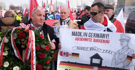 Światowe media o proteście nacjonalistów pod Auschwitz. "Fala prawicowego ekstremizmu"