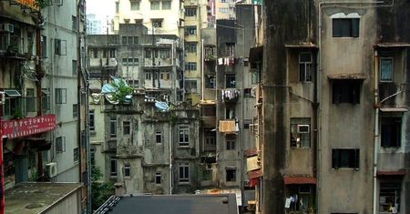 Hongkong - podniebne slumsy