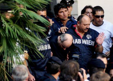 Włoska akcja policji: 918 mafiosów siedzi