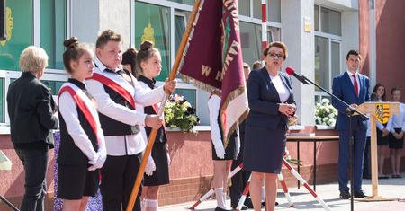 Niemal każdy Polak źle śpiewa hymn. Odkryj największe błędy