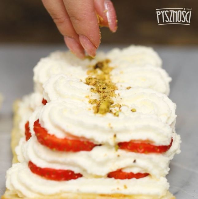 Ciasto francuskie na słodko- Pyszności